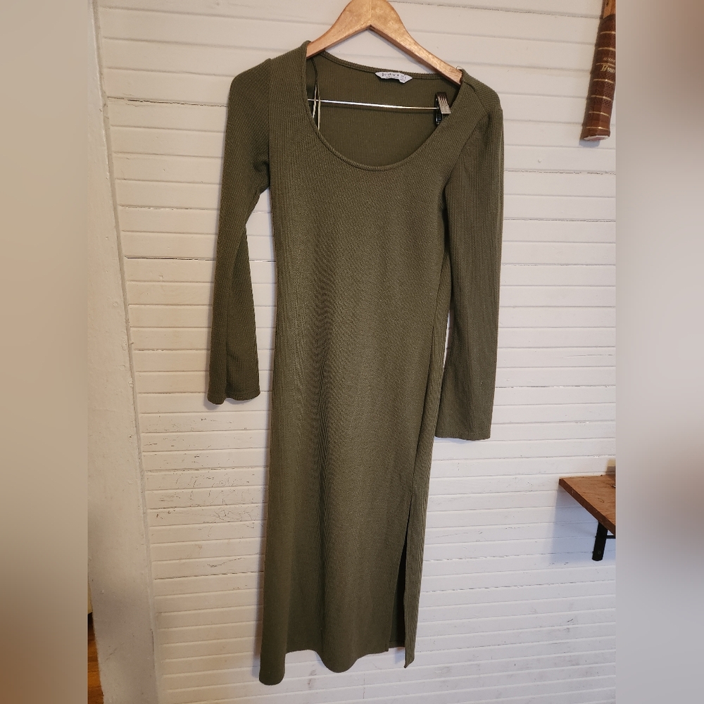 Stradivarius Midi Dress